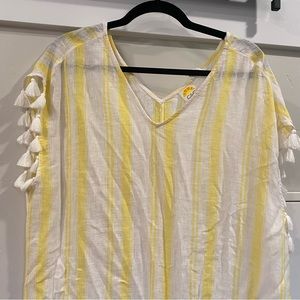 C&C Swim Coverup Size Medium